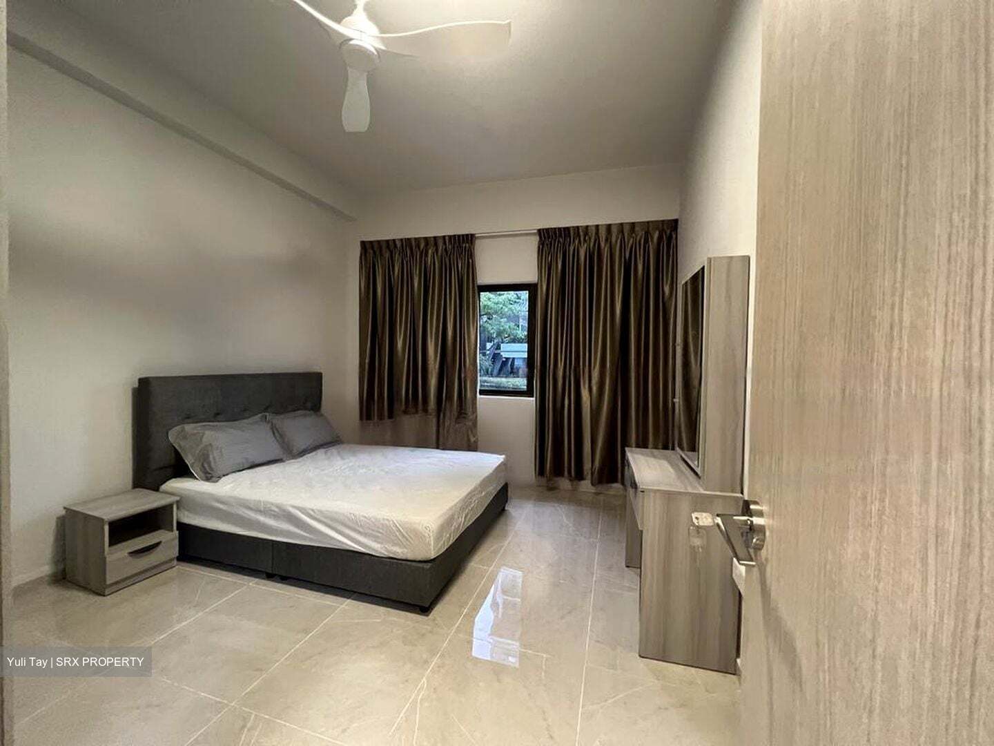 Changi Road (D14), Shop House #635978961